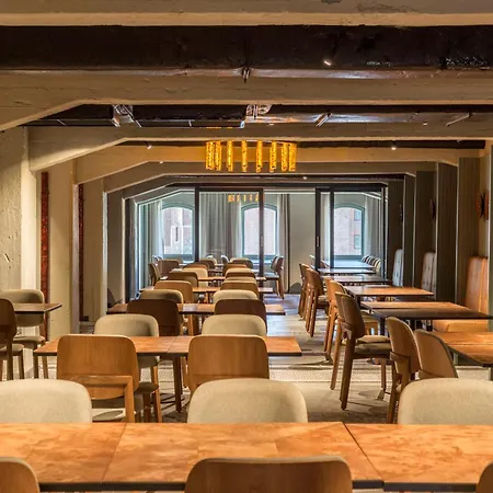 Radisson & Suites, Gdansk, Wyspa Spichrzow