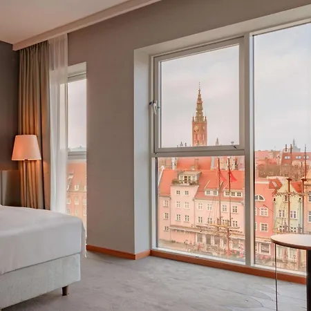 Radisson & Suites, Gdansk, Wyspa Spichrzow 호텔 그단스크