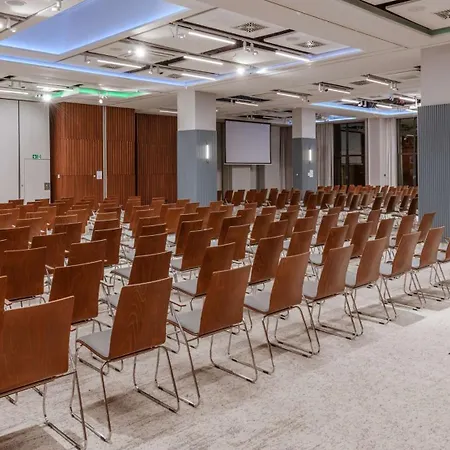 호텔 Radisson & Suites, Gdansk, Wyspa Spichrzow