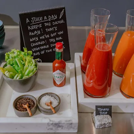 Radisson & Suites, Gdansk, Wyspa Spichrzow 4* 그단스크