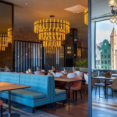 Radisson & Suites, Gdansk, Wyspa Spichrzow 호텔