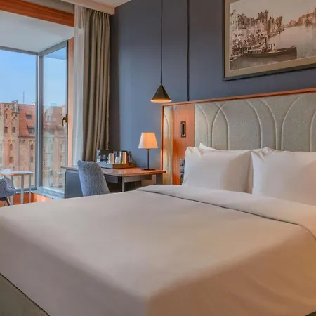 Radisson & Suites, Gdansk, Wyspa Spichrzow 호텔